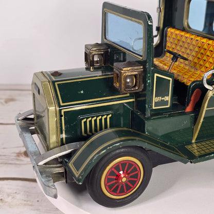 Vintage 1960s SH Horikawa Tin Toy Touring Car Limousine Battery Operated Model UNTESTED