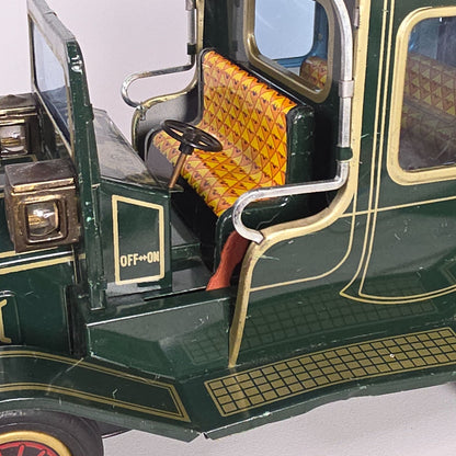 Vintage 1960s SH Horikawa Tin Toy Touring Car Limousine Battery Operated Model UNTESTED