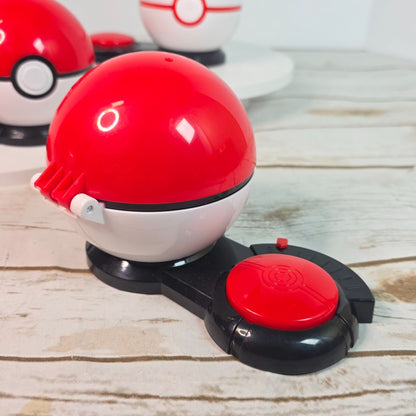 Pokemon Pokeball Playset Bundle With Figures - Includes Bulbasaur Rattata & Sableye Figures In Interactive Pokeballs