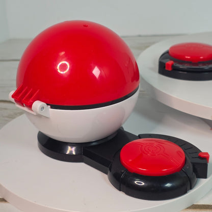 Pokemon Pokeball Playset Bundle With Figures - Includes Bulbasaur Rattata & Sableye Figures In Interactive Pokeballs
