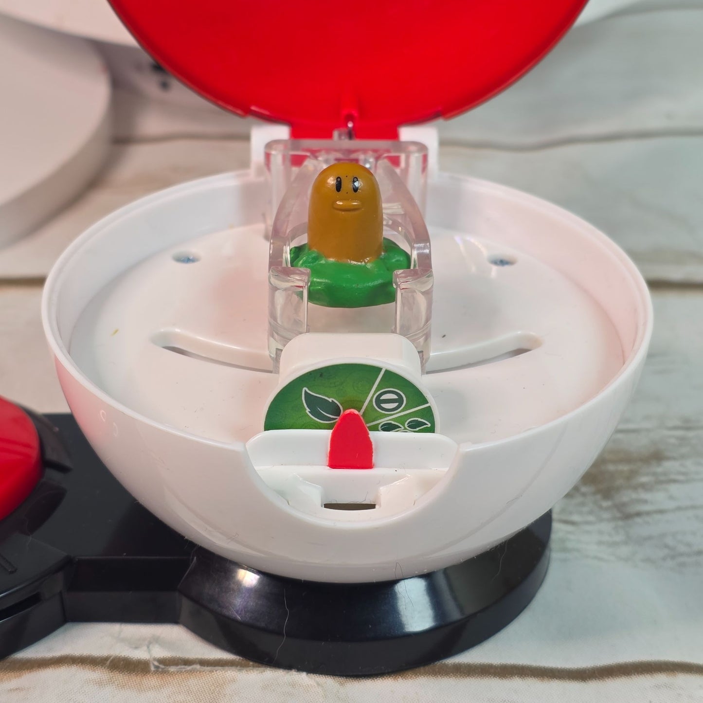 Pokemon Pokeball Playset Bundle With Figures - Includes Bulbasaur Rattata & Sableye Figures In Interactive Pokeballs