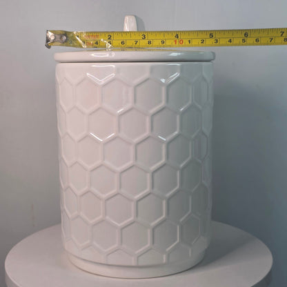 New Honeycomb Textured White Ceramic Storage Jar Canister Covered 8"