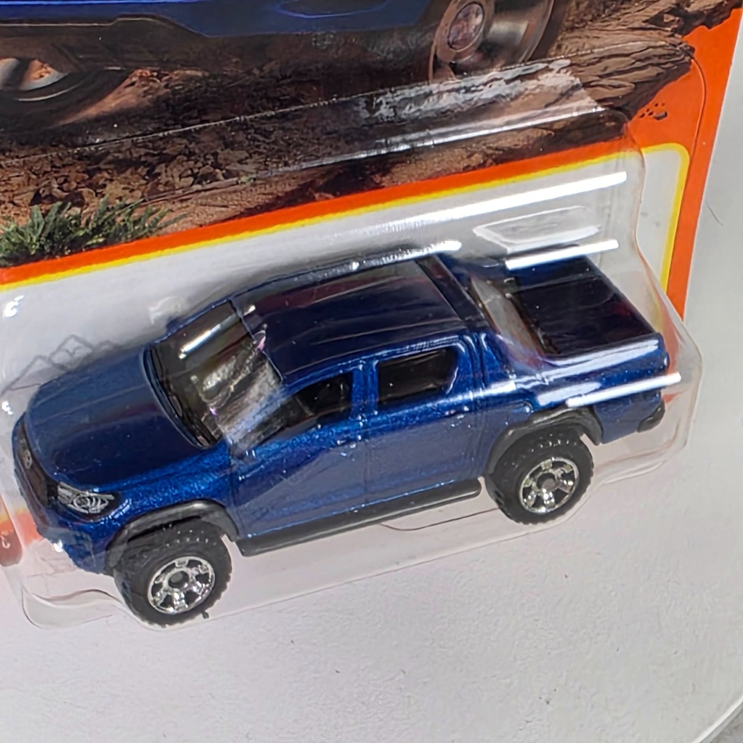 Matchbox Toyota Hilux Pickup Die-Cast Metal Model 35/100 Official Licensed Product 1:64 Scale Blue Collectible Toy Truck