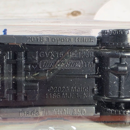 Matchbox Toyota Hilux Pickup Die-Cast Metal Model 35/100 Official Licensed Product 1:64 Scale Blue Collectible Toy Truck