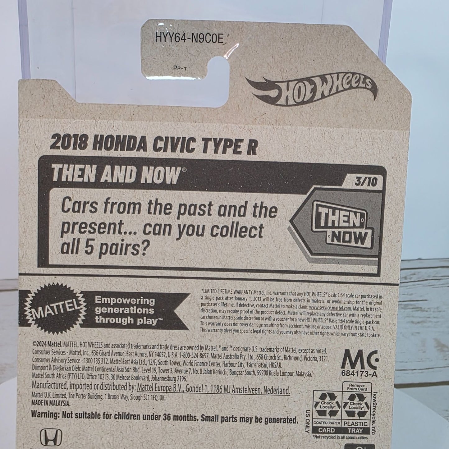 Hot Wheels 2018 Honda Civic Type R Die-Cast Model Car