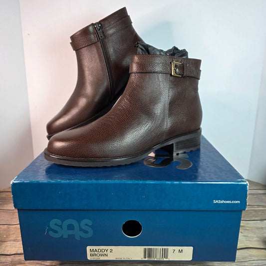 SAS Maddy 2 Brown Ankle Boots 7M Leather Womens Made In Italy