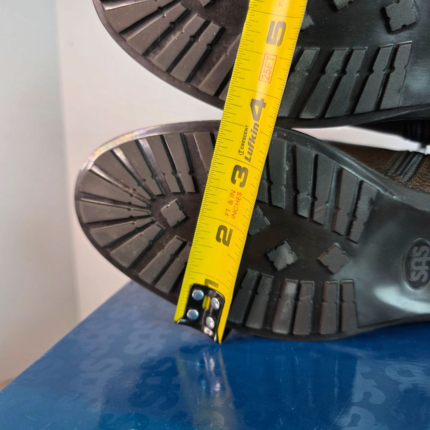 SAS Maddy 2 Brown Ankle Boots 7M Leather Womens Made In Italy