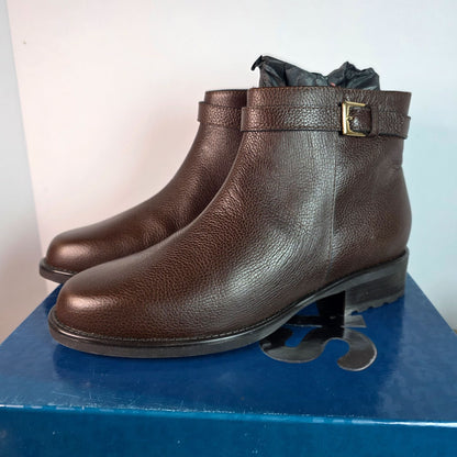 SAS Maddy 2 Brown Ankle Boots 7M Leather Womens Made In Italy