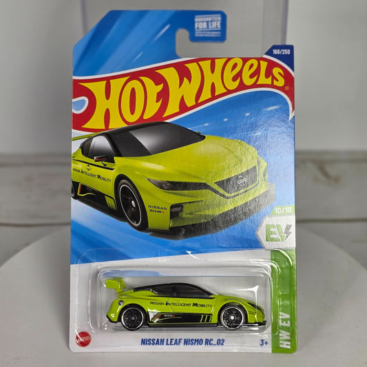 Hot Wheels 2025 Nissan Leaf Nismo RC_02 J-Case Treasure Hunt Chase Car 1:64 Scale Limited Edition 168/250