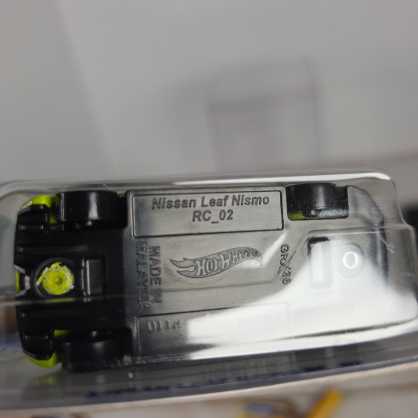 Hot Wheels 2025 Nissan Leaf Nismo RC_02 J-Case Treasure Hunt Chase Car 1:64 Scale Limited Edition 168/250