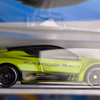 Hot Wheels 2025 Nissan Leaf Nismo RC_02 J-Case Treasure Hunt Chase Car 1:64 Scale Limited Edition 168/250