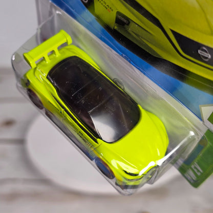 Hot Wheels 2025 Nissan Leaf Nismo RC_02 J-Case Treasure Hunt Chase Car 1:64 Scale Limited Edition 168/250