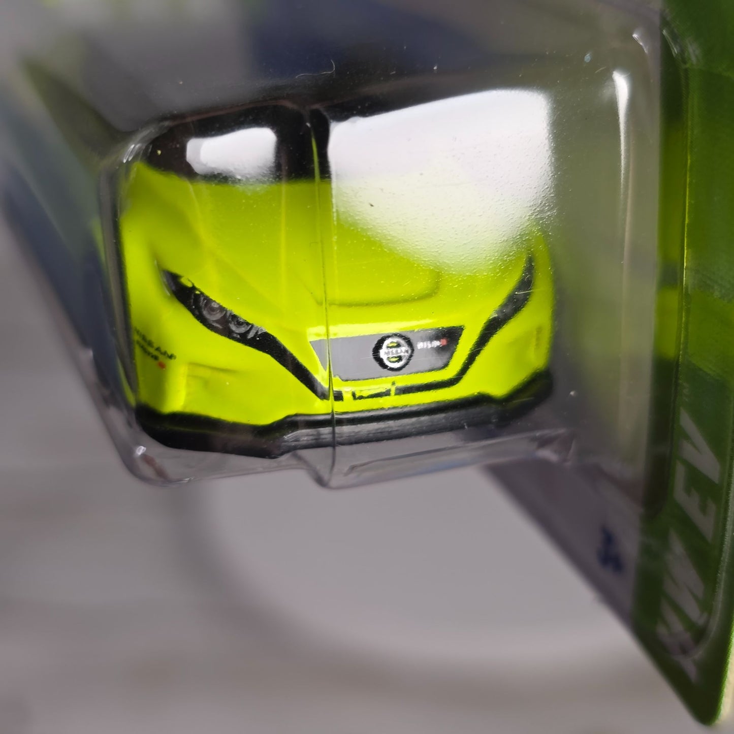 Hot Wheels 2025 Nissan Leaf Nismo RC_02 J-Case Treasure Hunt Chase Car 1:64 Scale Limited Edition 168/250