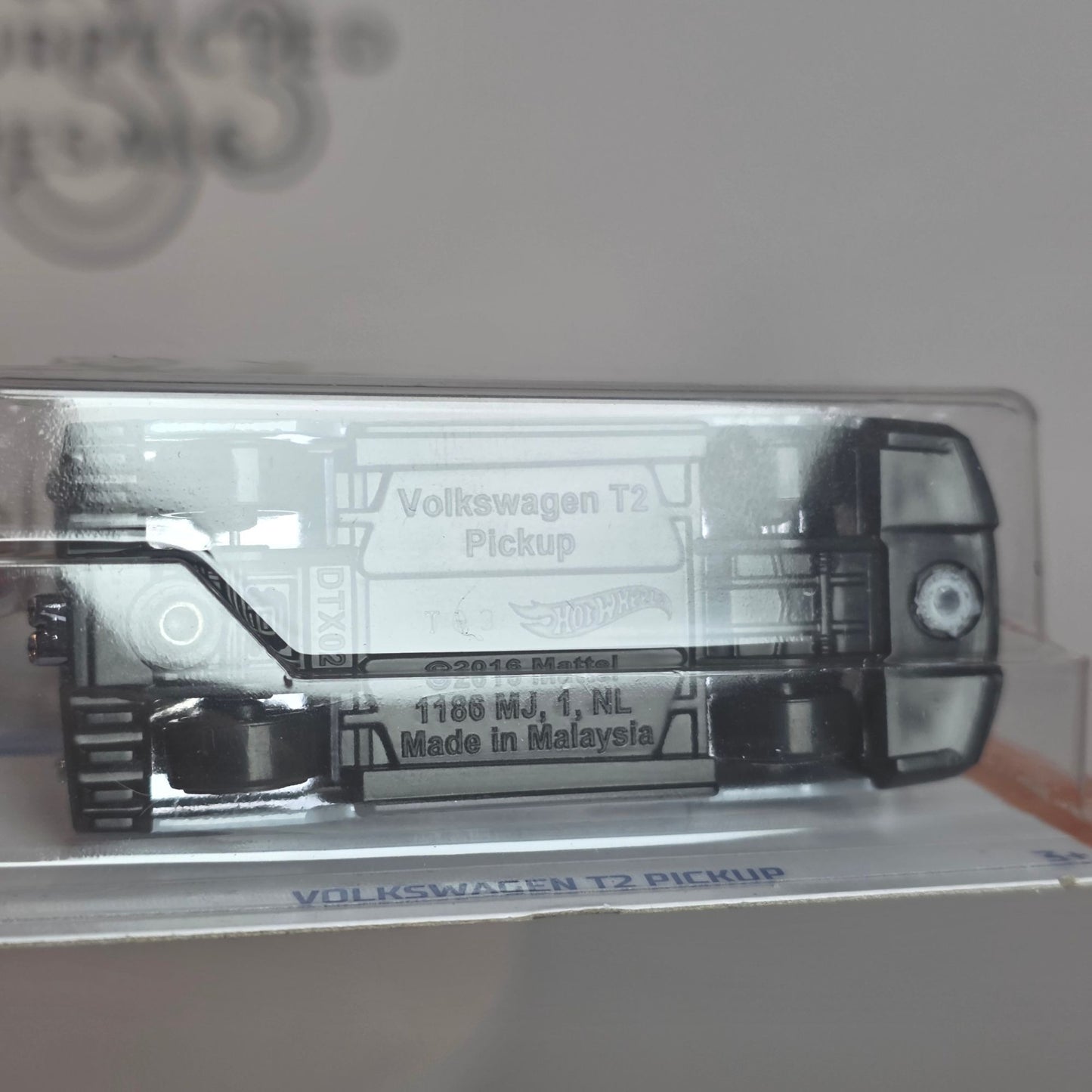 Hot Wheels Volkswagen T2 Pickup HW Hot Trucks 42/250 1/10 Die-Cast Model