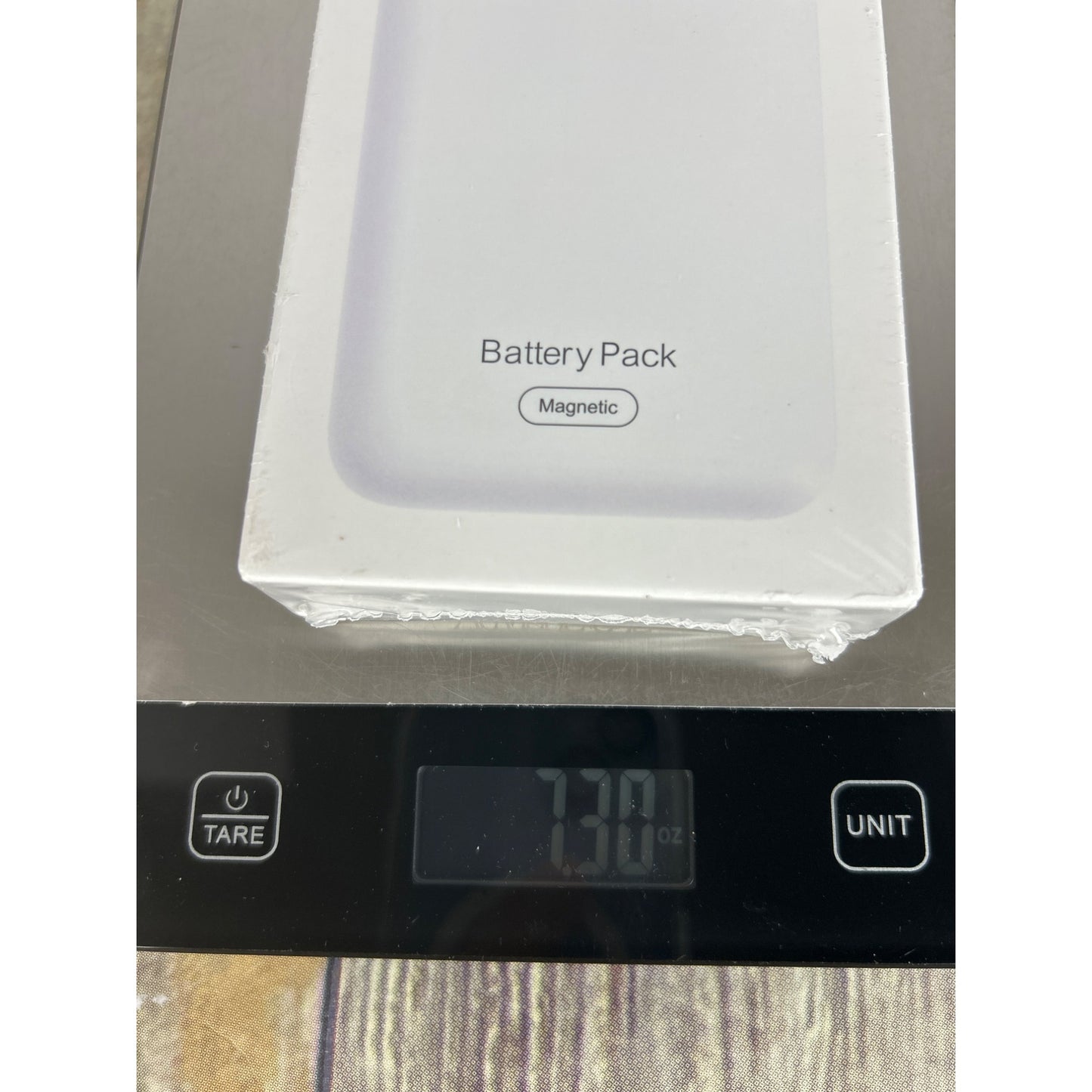 10000mAh Magnetic Battery Pack For Phone Charging