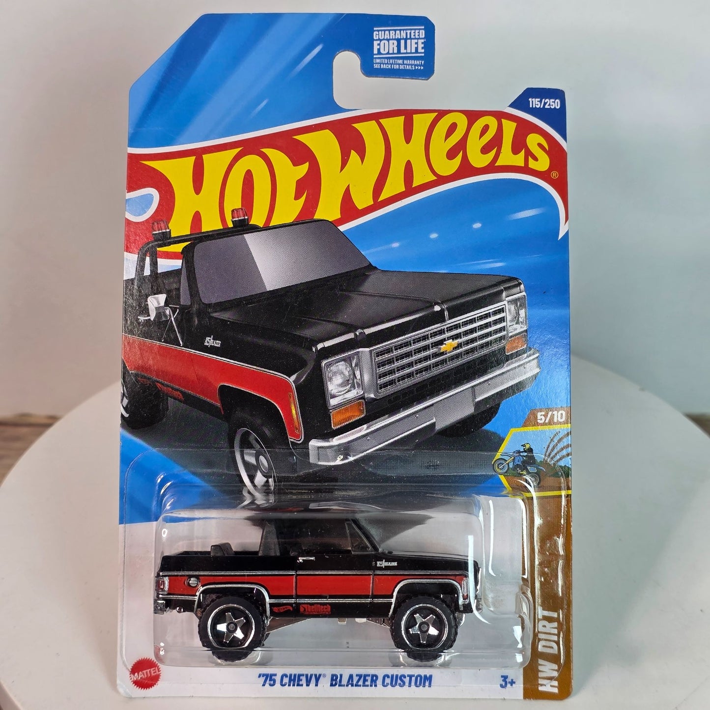 Hot Wheels 75 Chevy Blazer Custom Die-Cast Car 115/250