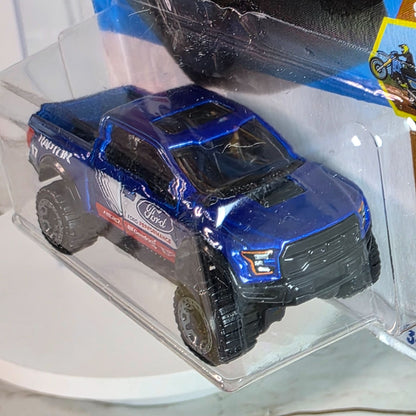 Hot Wheels 17 Ford F-150 Raptor Die-Cast Truck HW Dirt Series Blue/White
