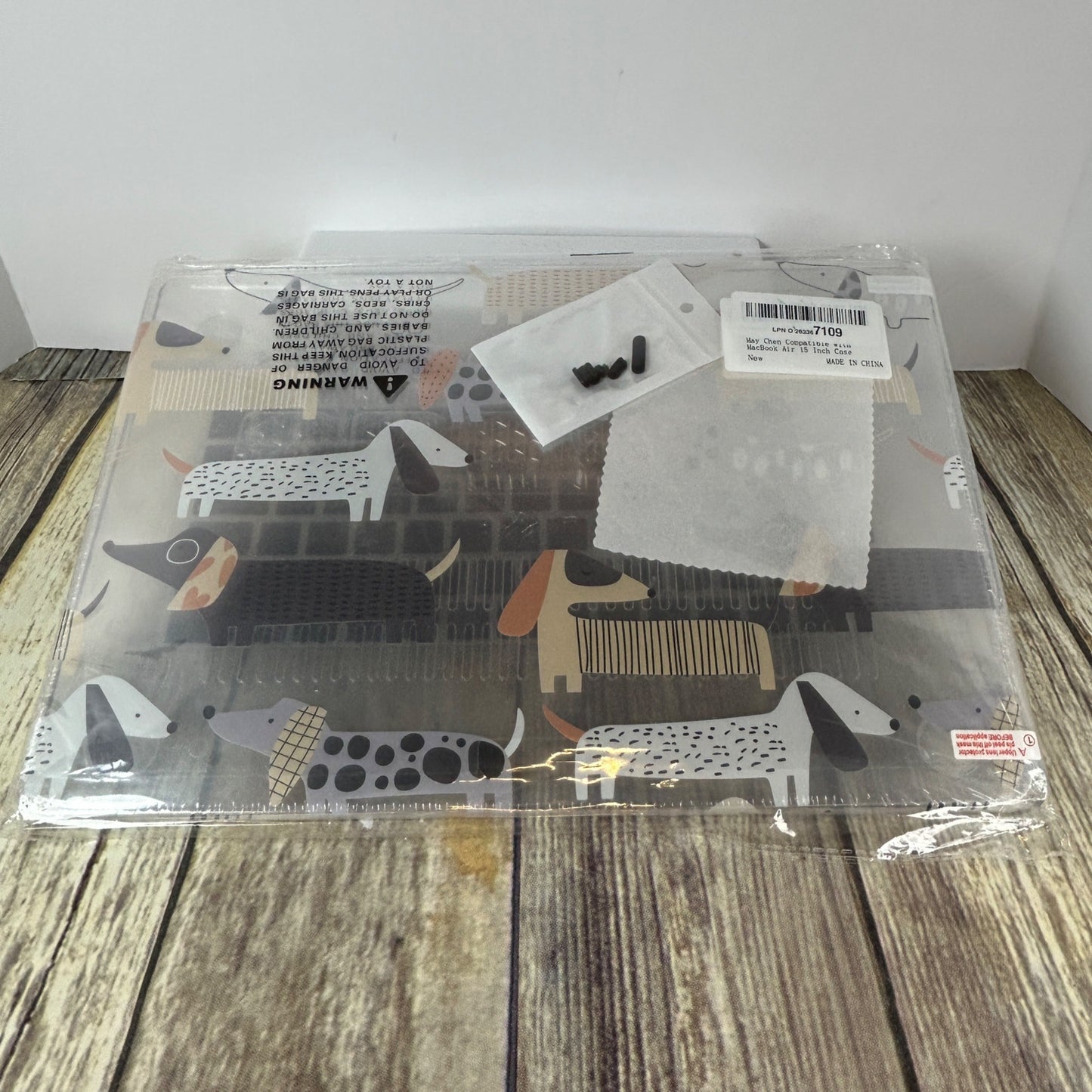 May Chen MacBook Air 15" Case With Keyboard Cover & Screen Protector